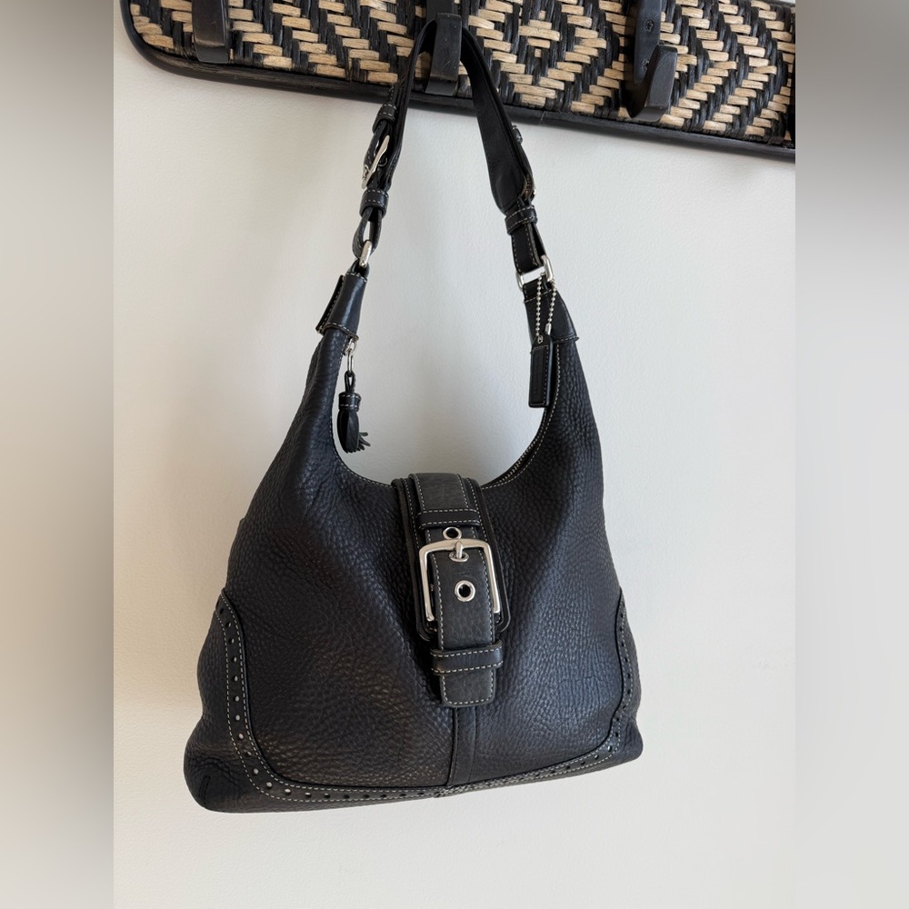Coach Vintage Y2K Soho Buckle Hobo Bag 5054 - Black Pebbled Leather - Picture 2 of 15